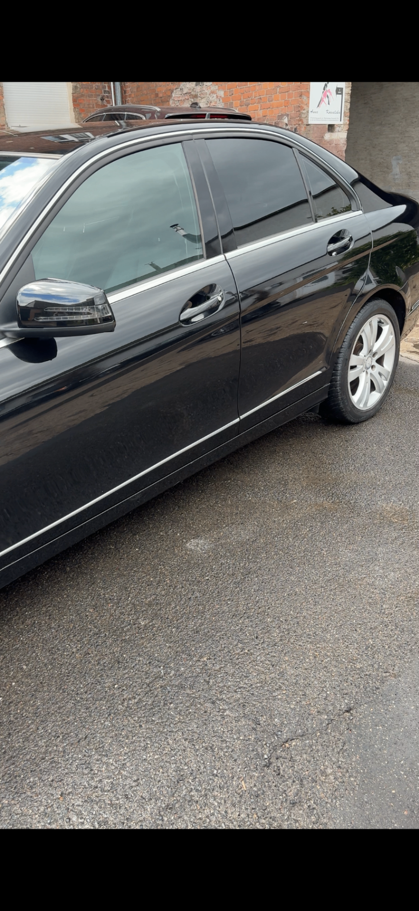 Mercedes C Klasa W204 bok auta po korekcie lakieru