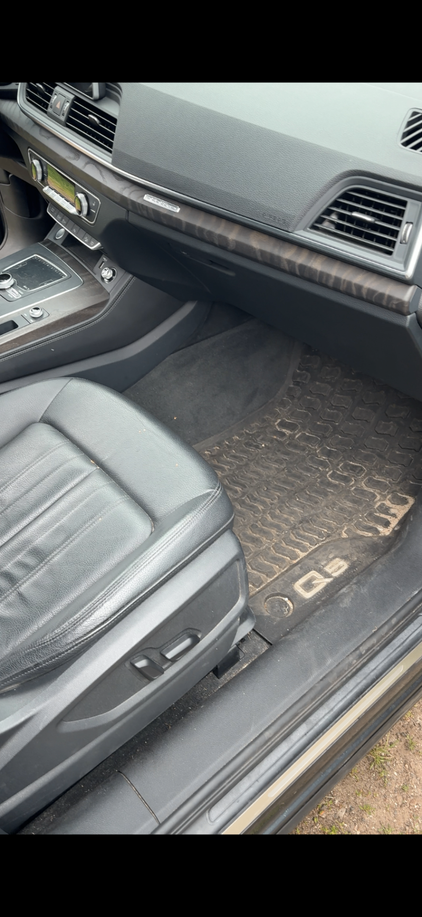 Volkswagen Golf wnętrze po odświeżeniu